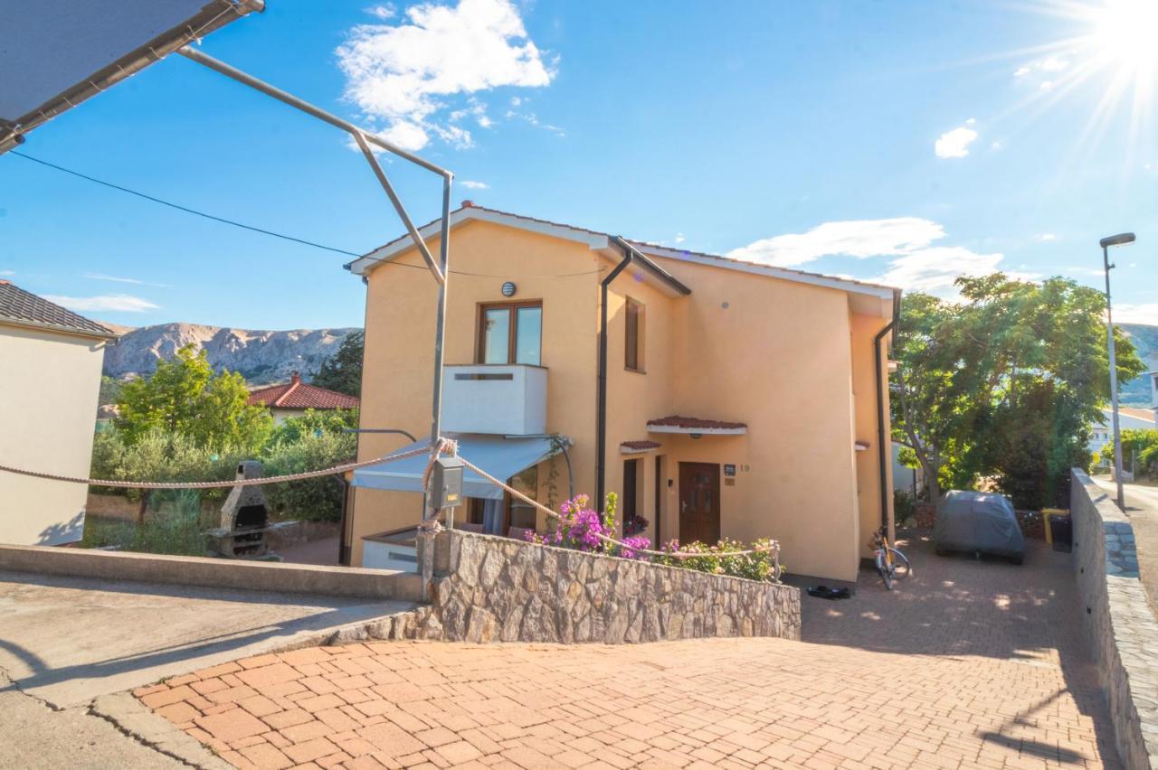 Apartments Dujmovic With Terrace Baska  Exterior photo