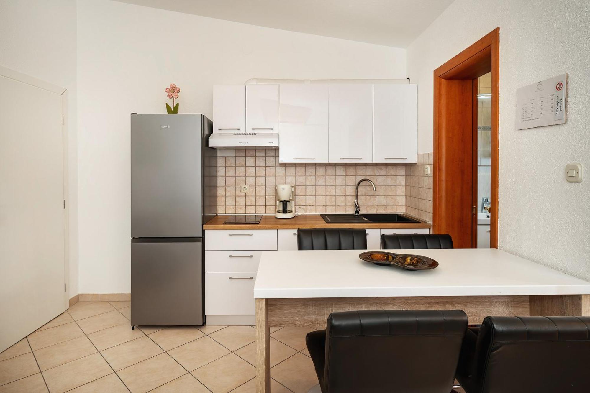 Apartments Dujmovic With Terrace Baska  Exterior photo